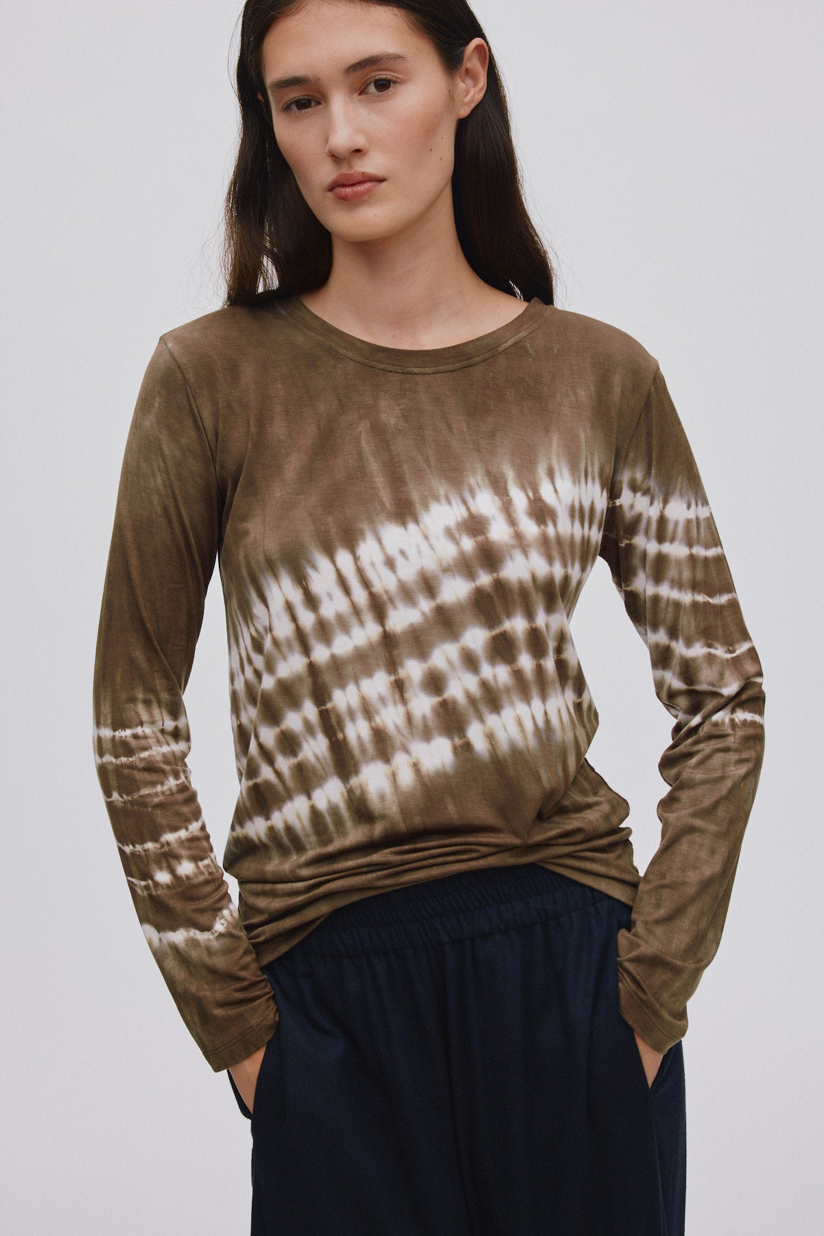 Xenia - Frequency long sleeve t-shirt I Dry mocca combo