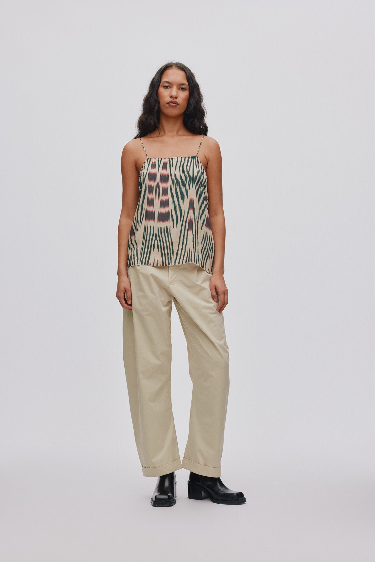 Thalia - Light fusion pants I Sand