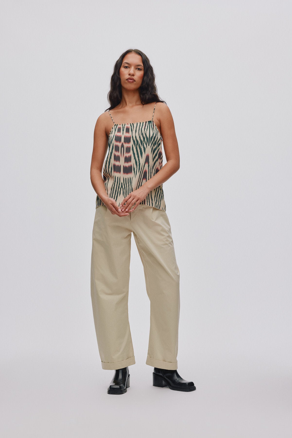 Thalia - Light fusion pants I Sand