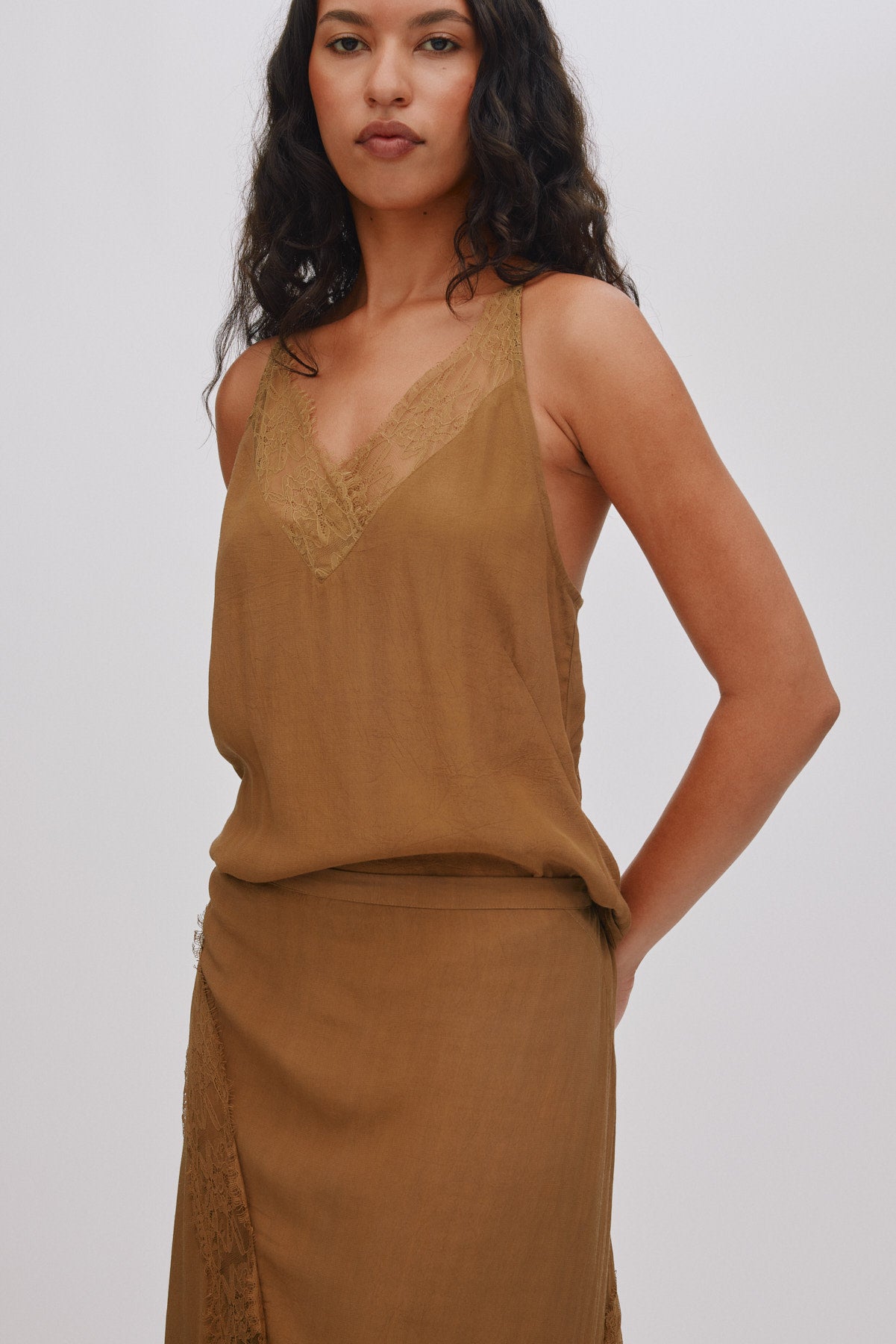 Jodie - Sheer lace camisole I Faded black
