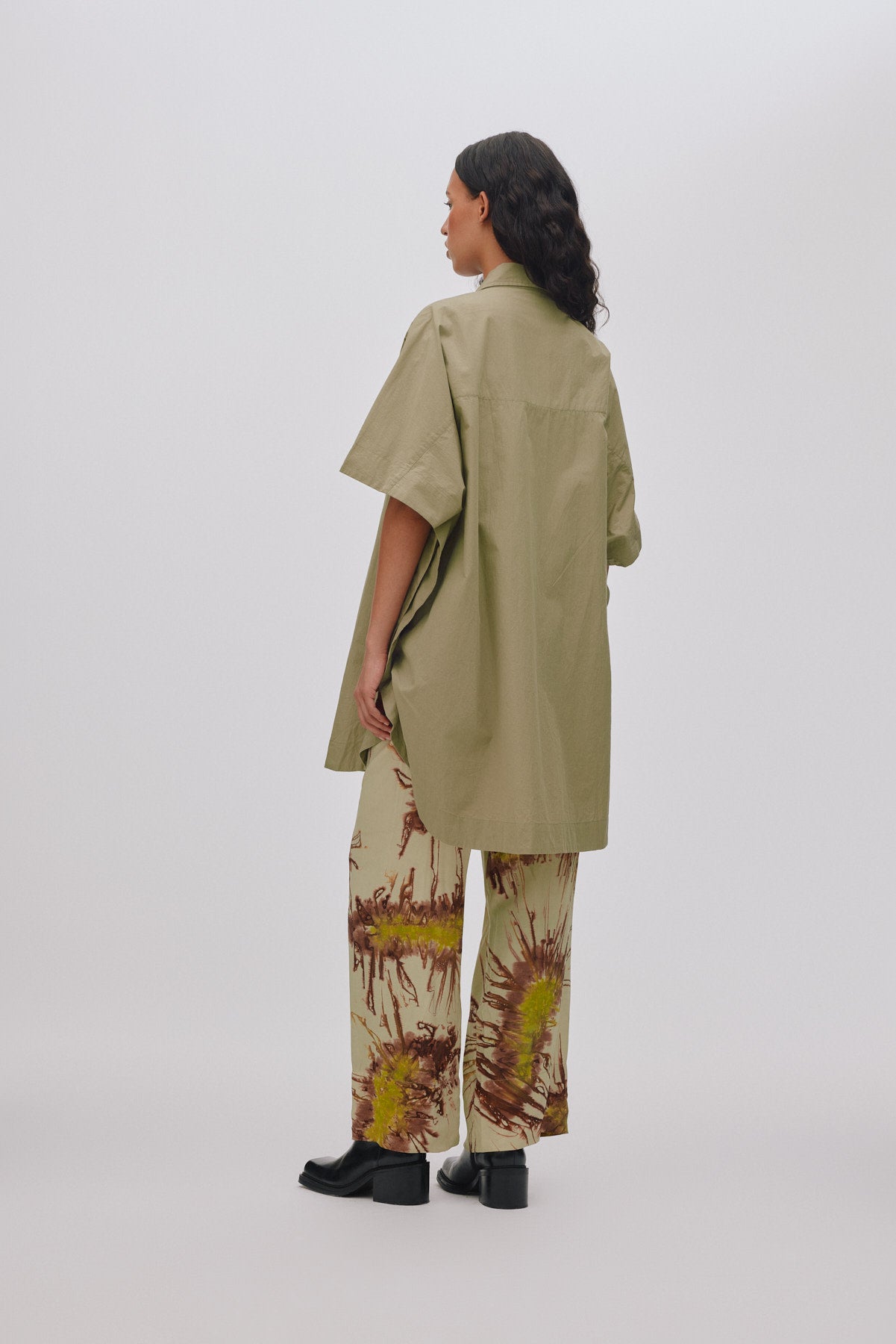 Berta - Poplin curved hem shirt dress I Vertiver