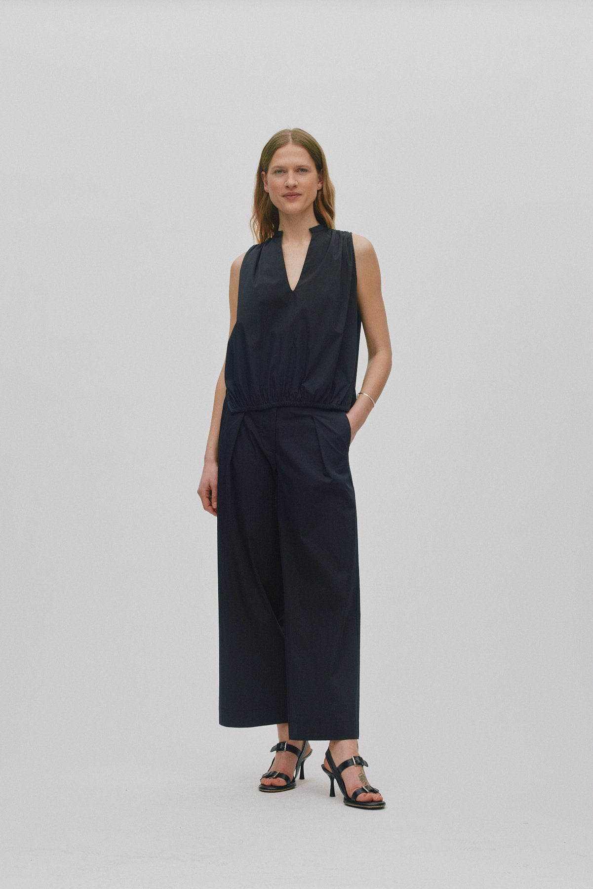 Enel - Papery parallel pants I Black