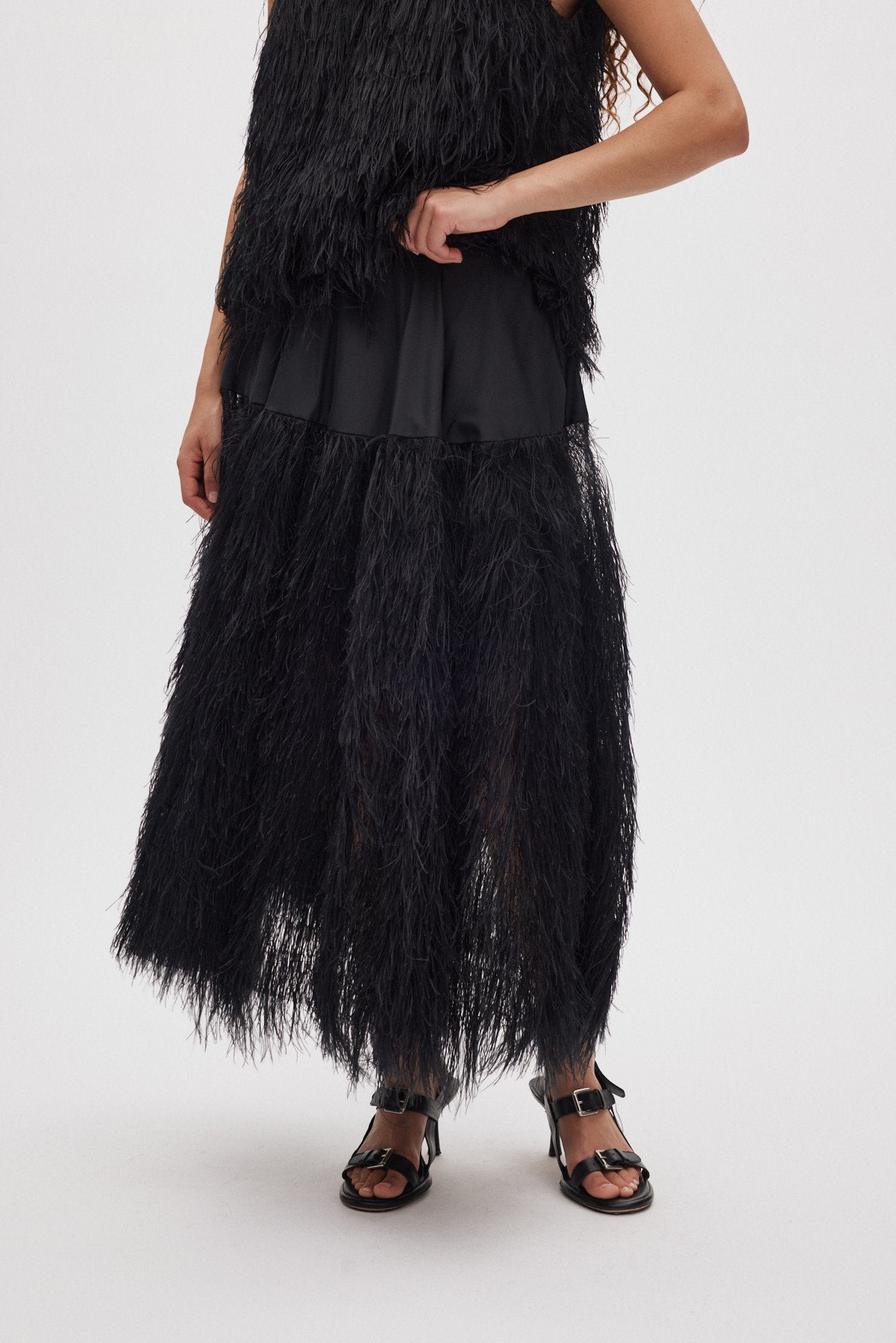 Magna - Plume combo full skirt I PRE-ORDER I Black