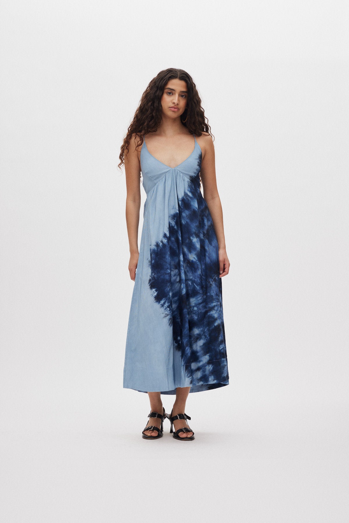 Maple - Lava v-front dress I Blue combo