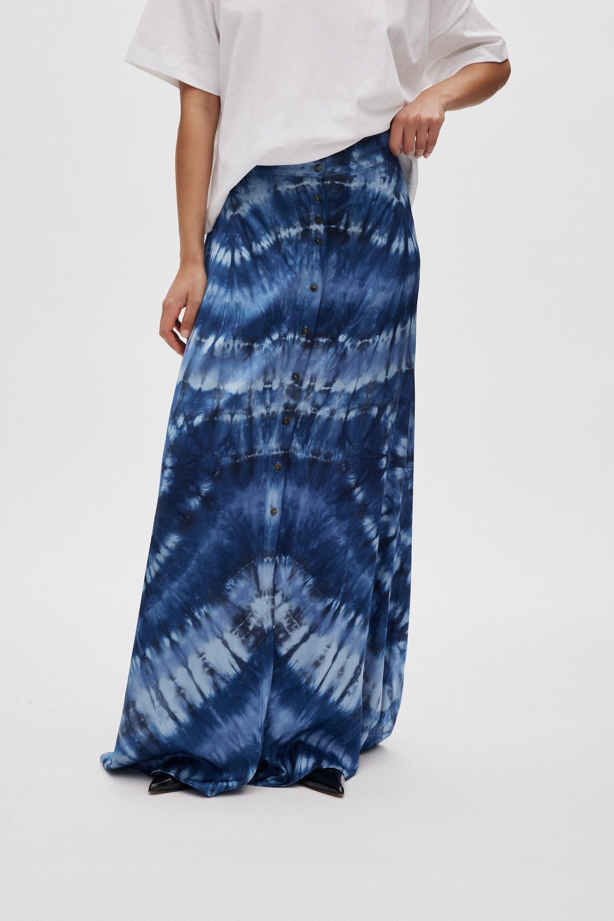 Henriette - Lava print button skirt I Blue combo