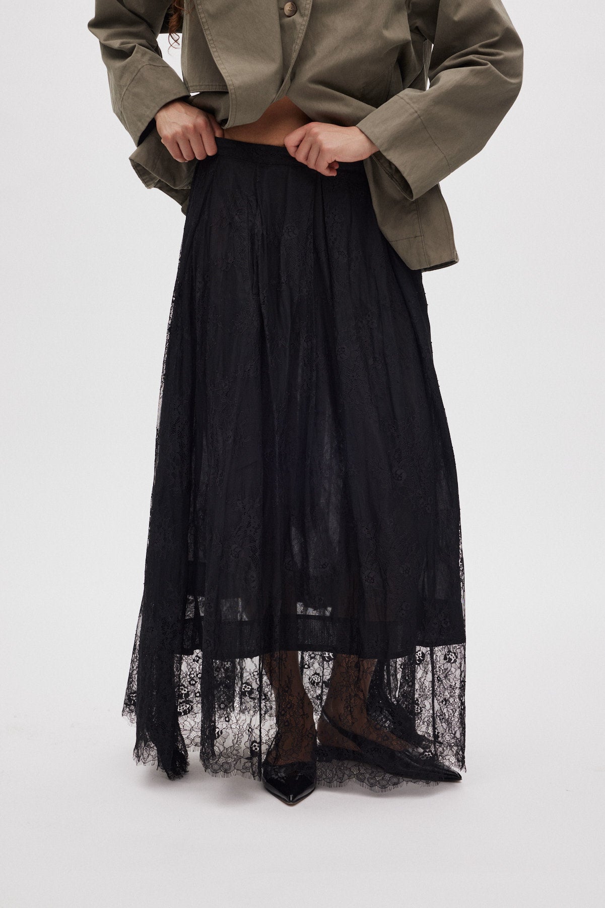 Monette - Laced multi layer skirt I Black
