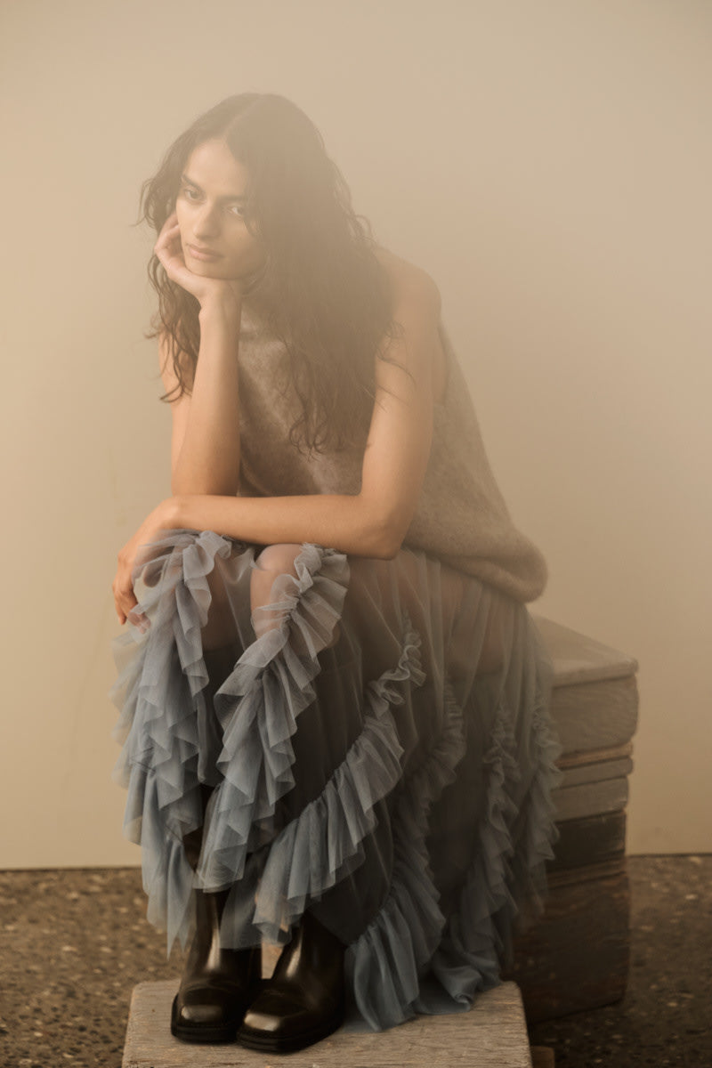 Glenda - Frilly tulle skirt I Dusty blue
