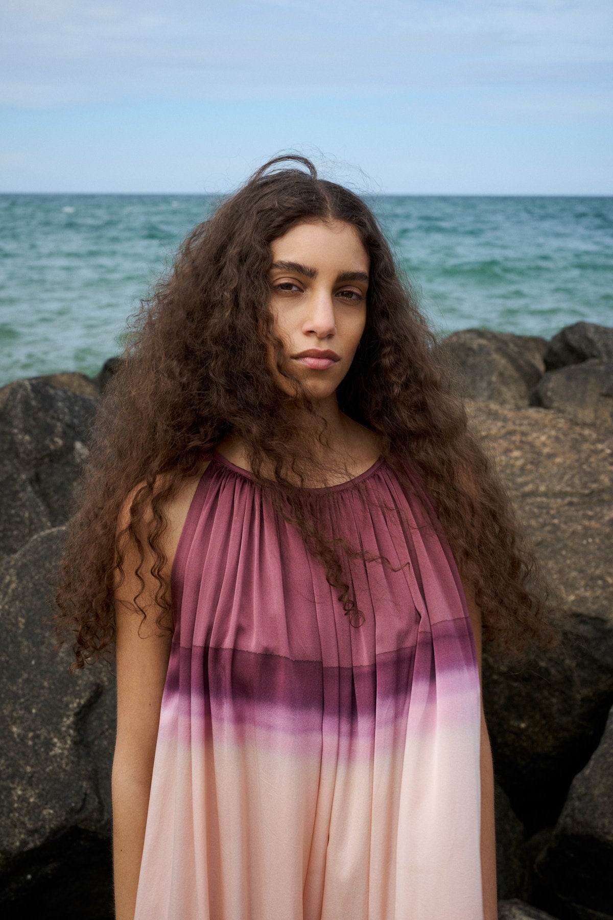 Sabah - Horizon gathered halter dress I Blush combo