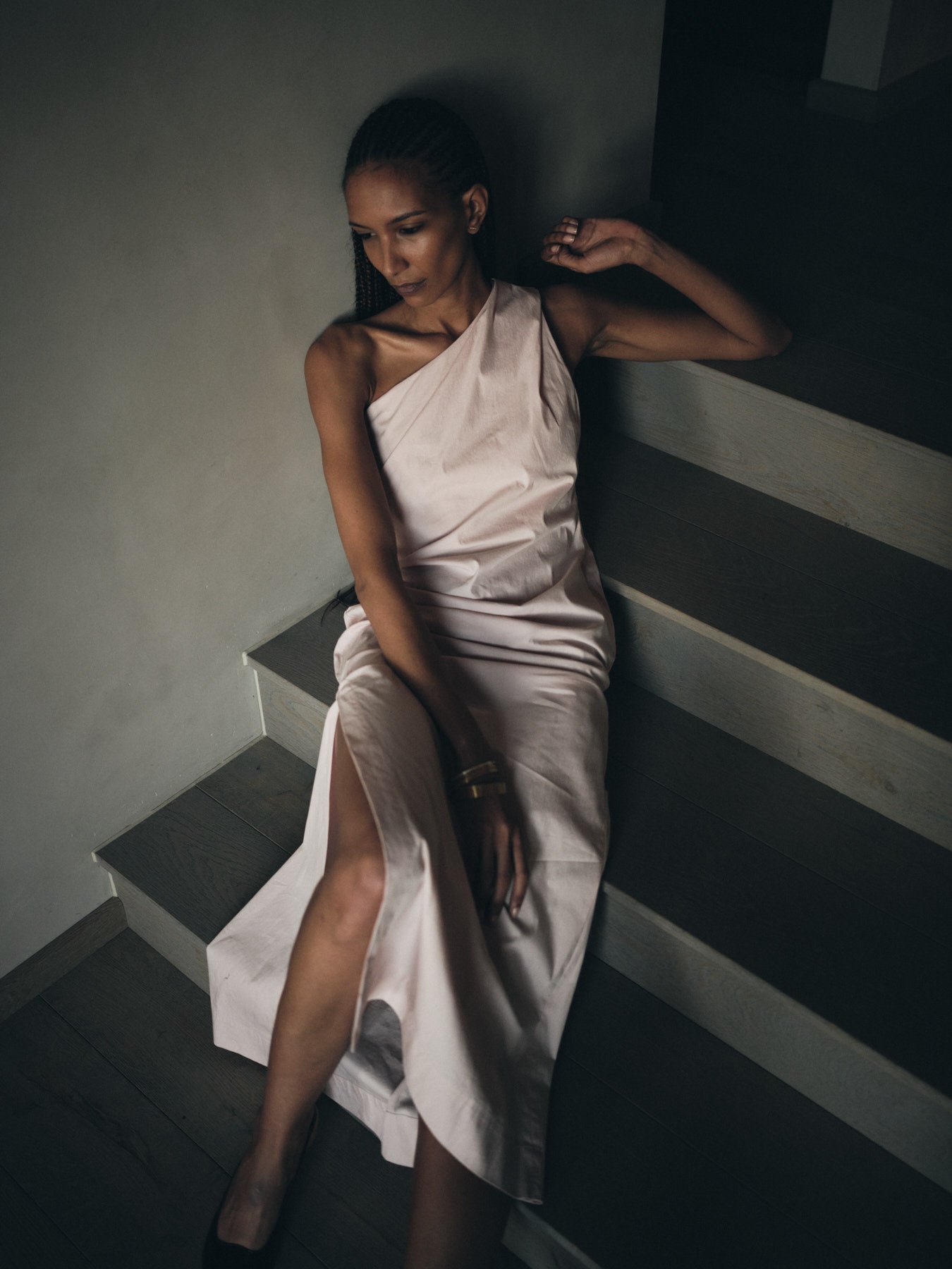 Aryana - Papery one shoulder long dress I Powder