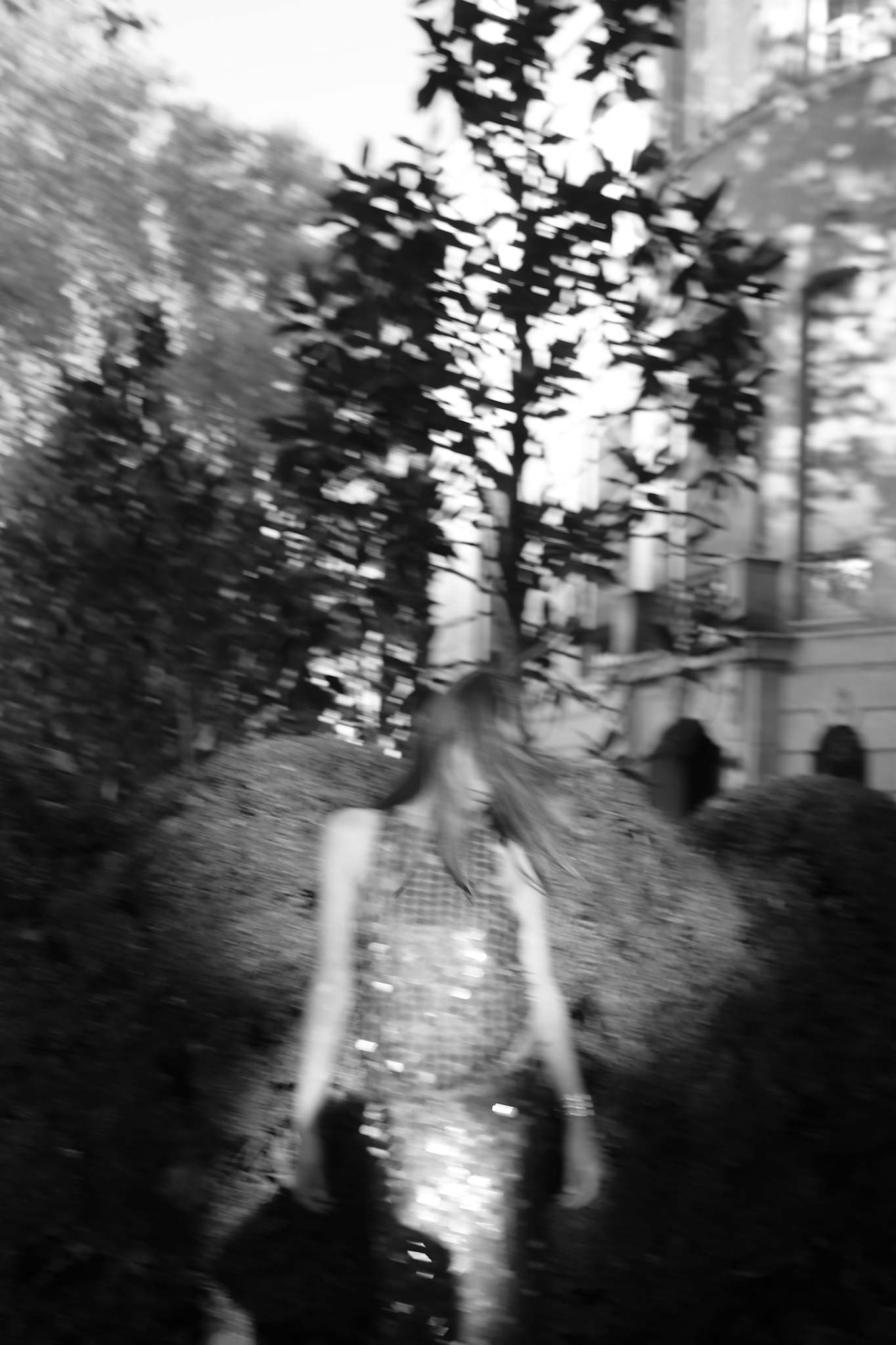 Lior - Clover sequins pencil skirt I Army Green