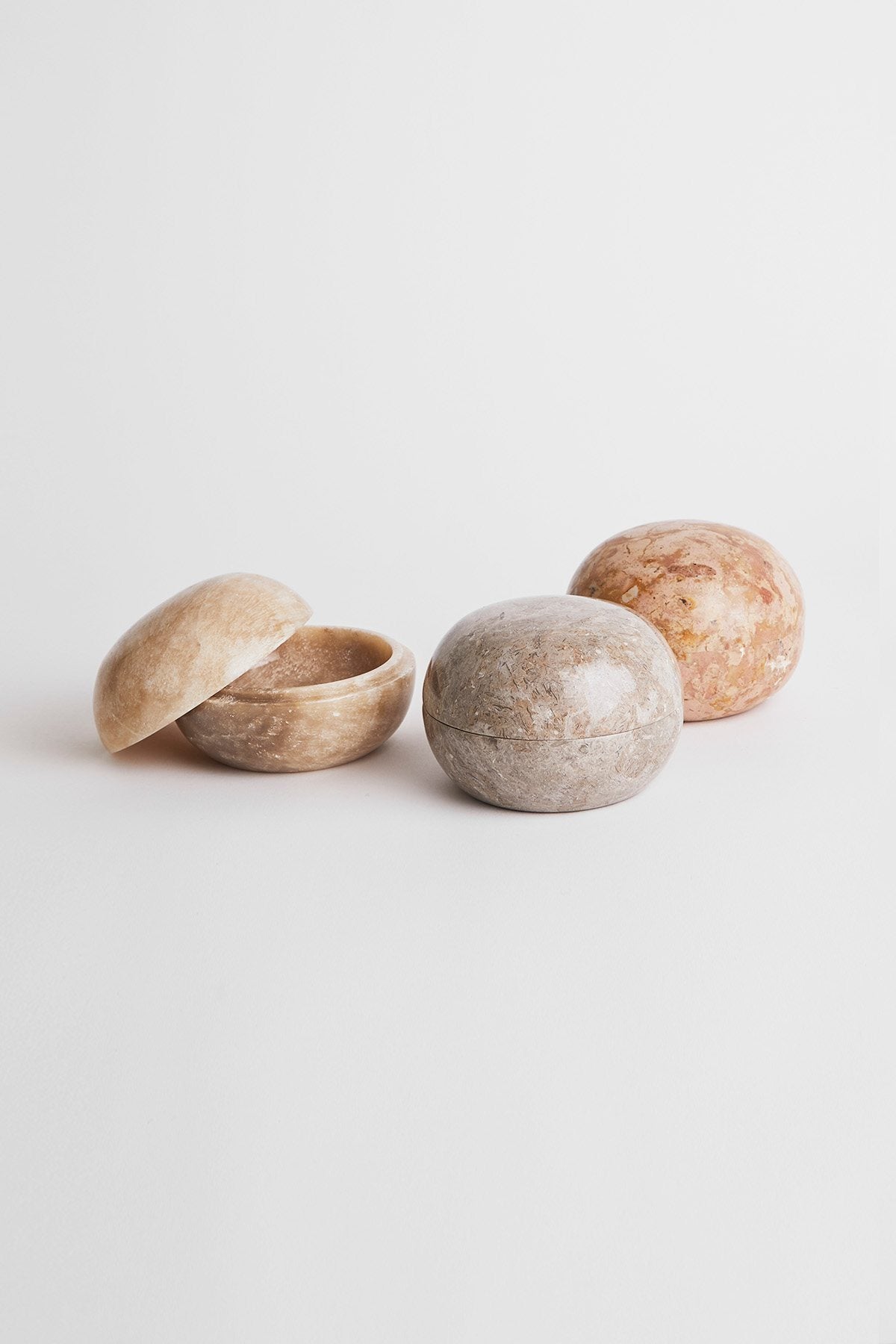 Chubby Marble Bowl with Lid - Rabens Apartment I Rose