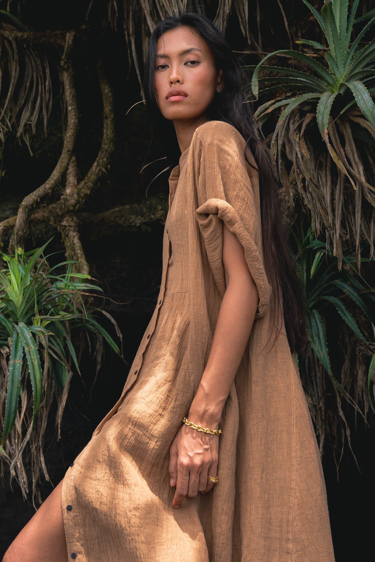 Susi - Crinkled long kaftan I Walnut