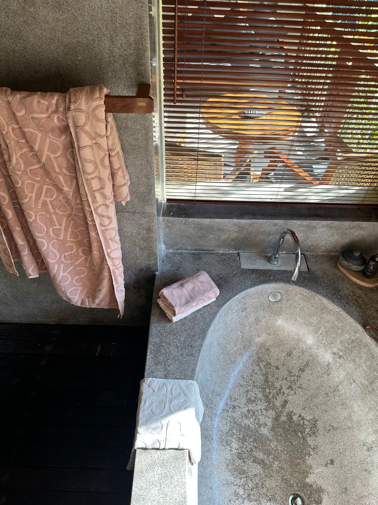 Monogram hand towel - Hand towel 50x80 cm I Rose