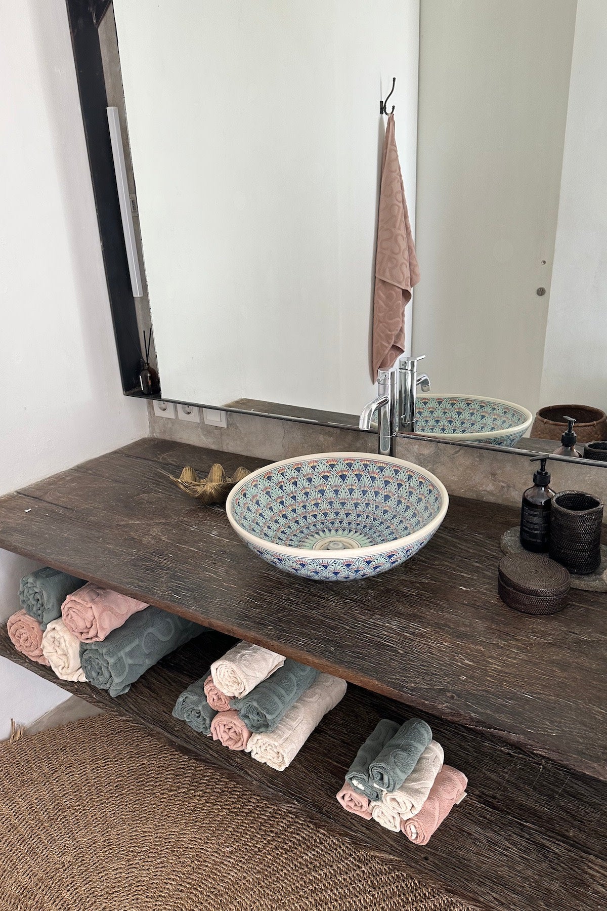 Monogram bath towel - Bath towel 100x150 cm I Ivory