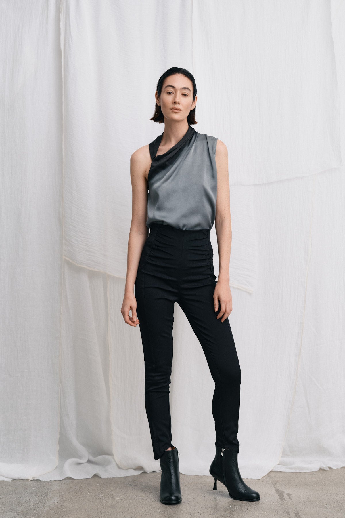 Malia - Horizon top I Grey/black