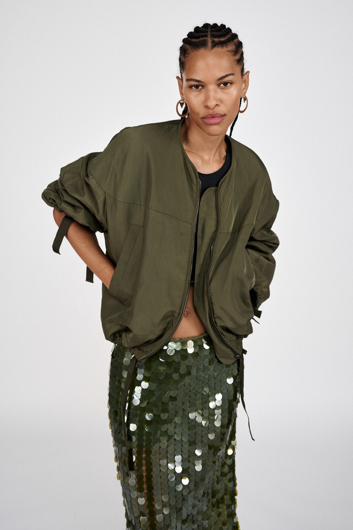 Lior - Clover sequins pencil skirt I Army Green