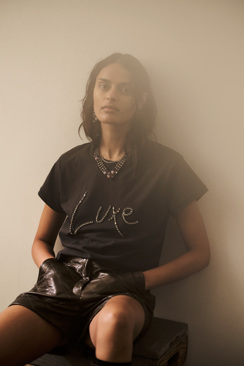 Ambla - Diamante t-shirt I Faded black