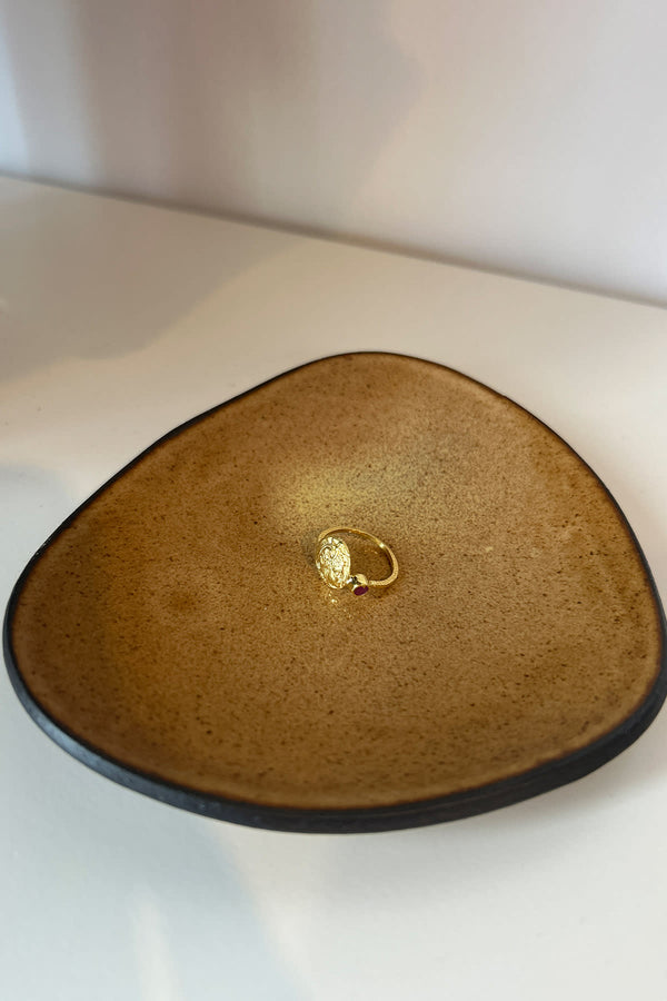 Coin Ring - Nafsu I Gold w/ Green Stone