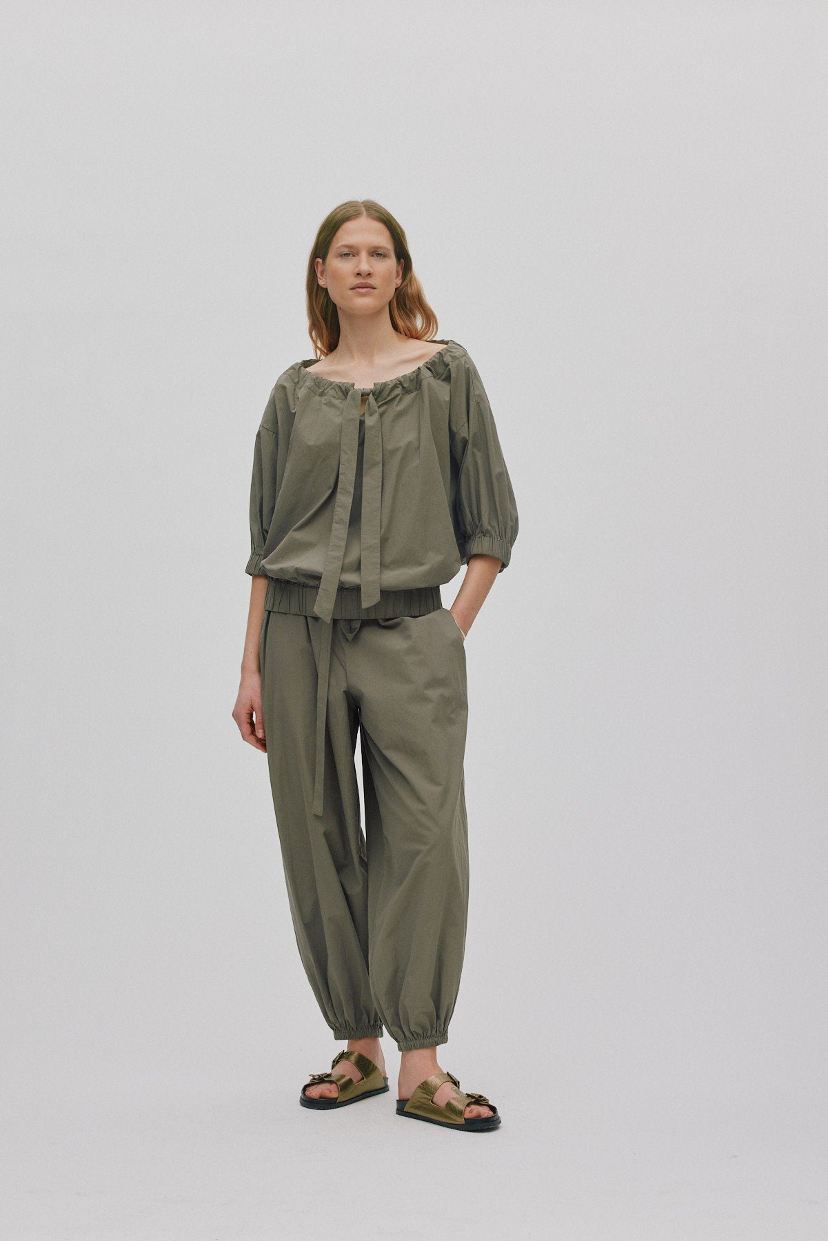 Ingefred - Poplin gathered top I Asphalt