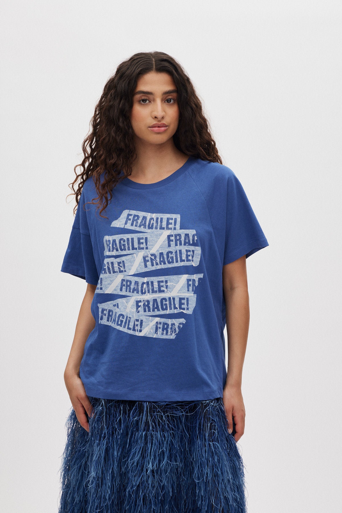 Ary - Fragile boxy t-shirt I Blue