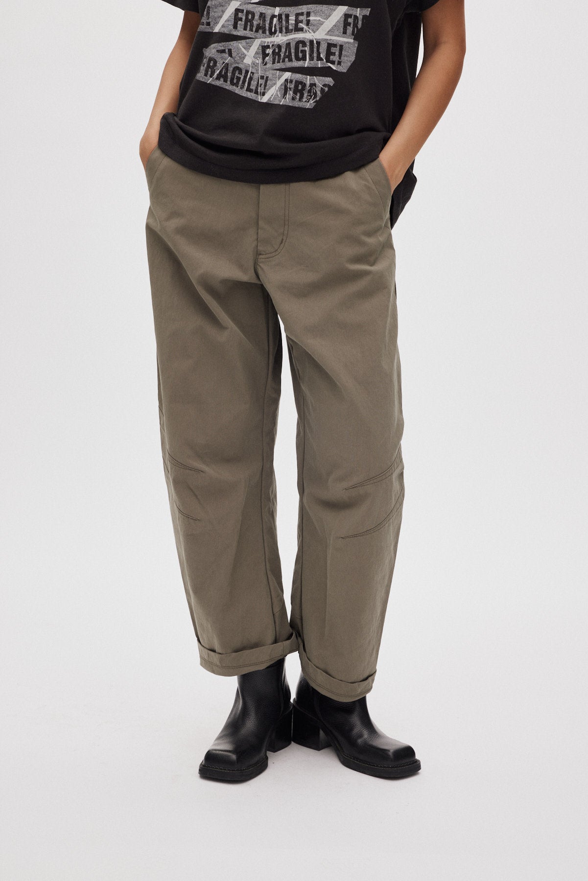 October - Utility shaped pants I Asphalt