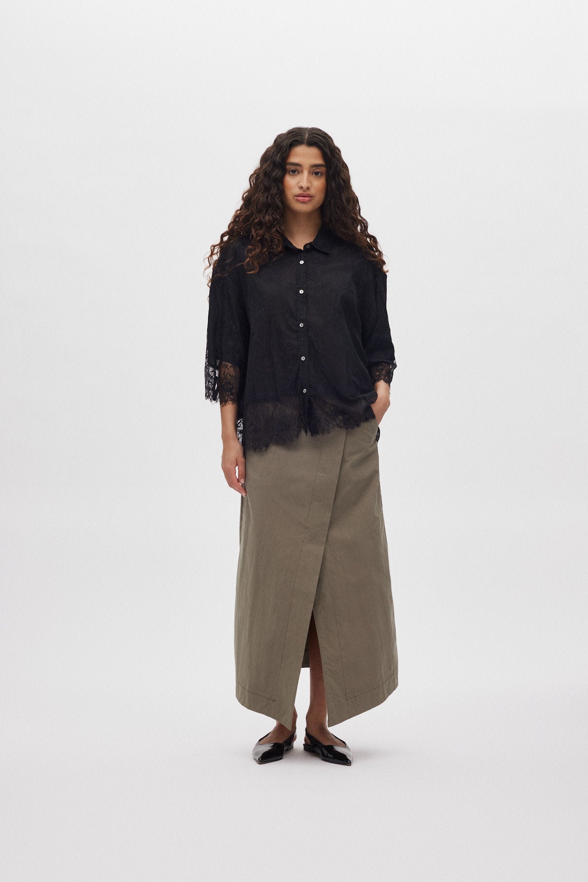 Babara - Laced multi layer shirt I Black