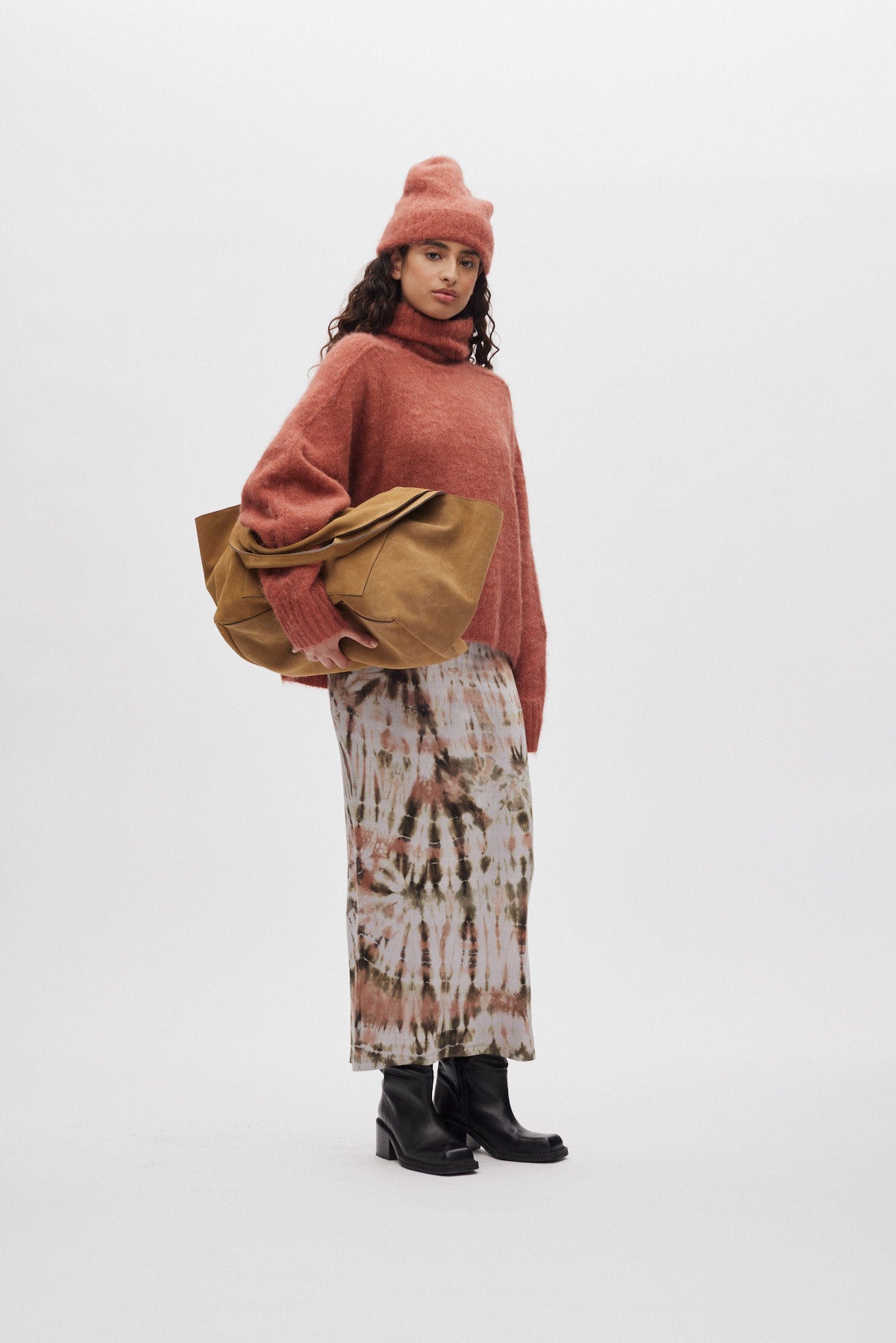 Semira - Heavy suede large bag I Whiskey