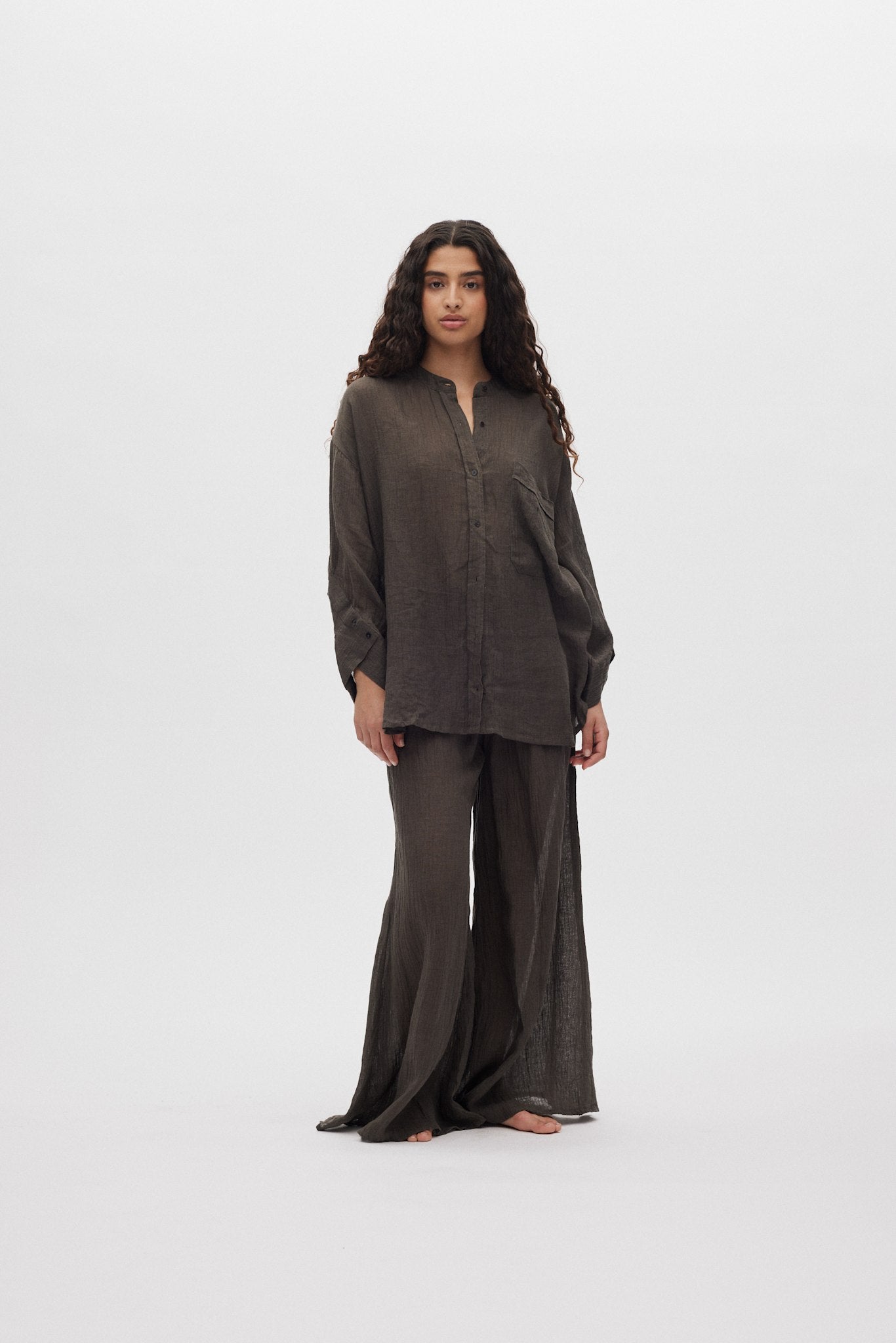 Karam - Crinkled wide leg pants I Faded black