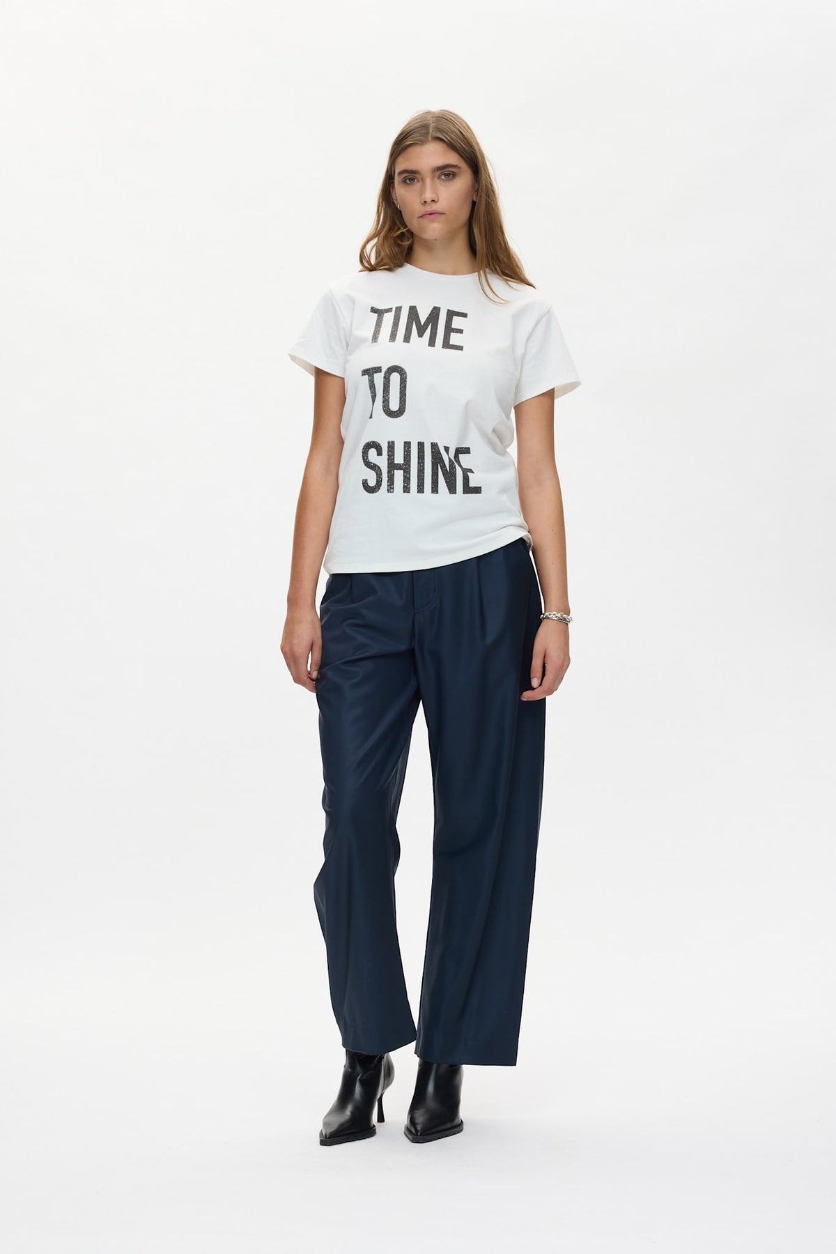 Ambla - Time to shine t-shirt I Chalk