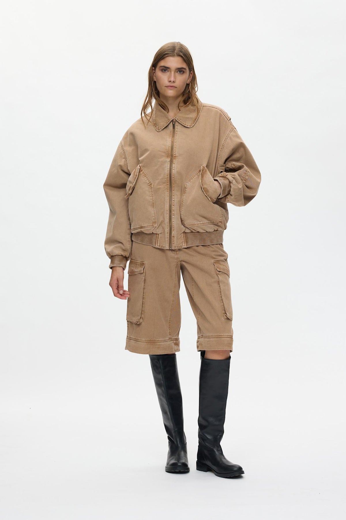 Ezmira - Canvas padded bomber I Washed tobacco