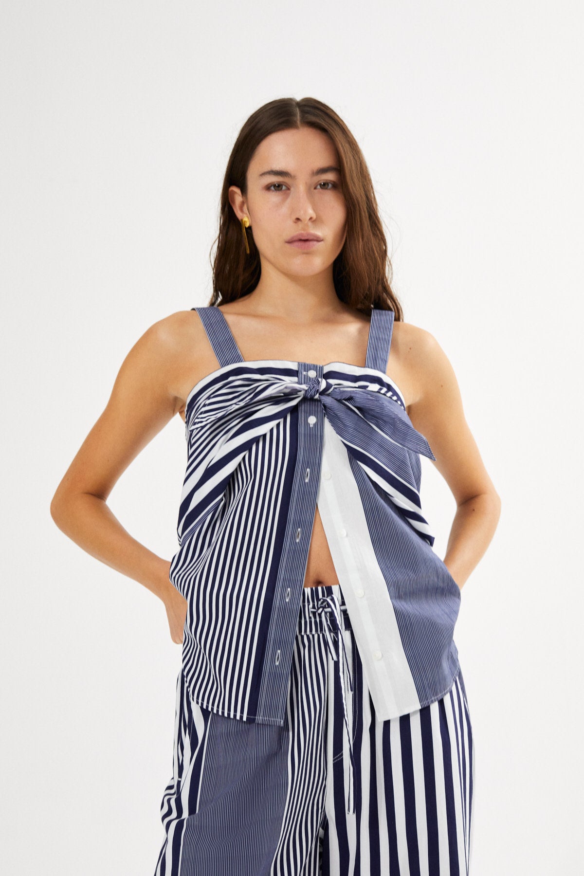 Bibs - Medley stripe tie front top I Navy stripe